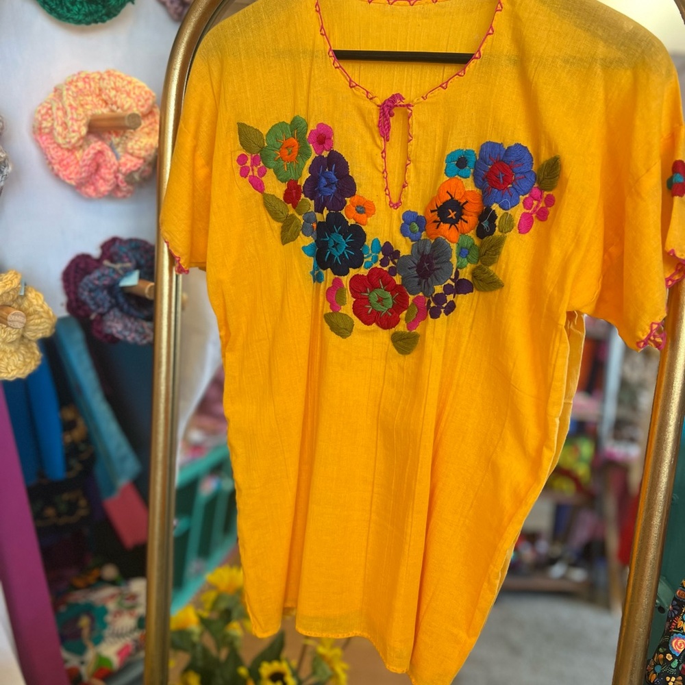 Sunny Floral Embroidered Blouse